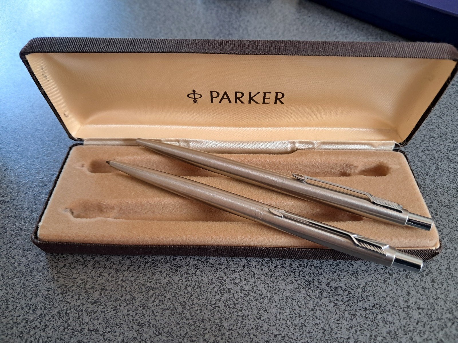 Vintage Parker Classic Flighter pen- en potloodset, Enlèvement, Parker