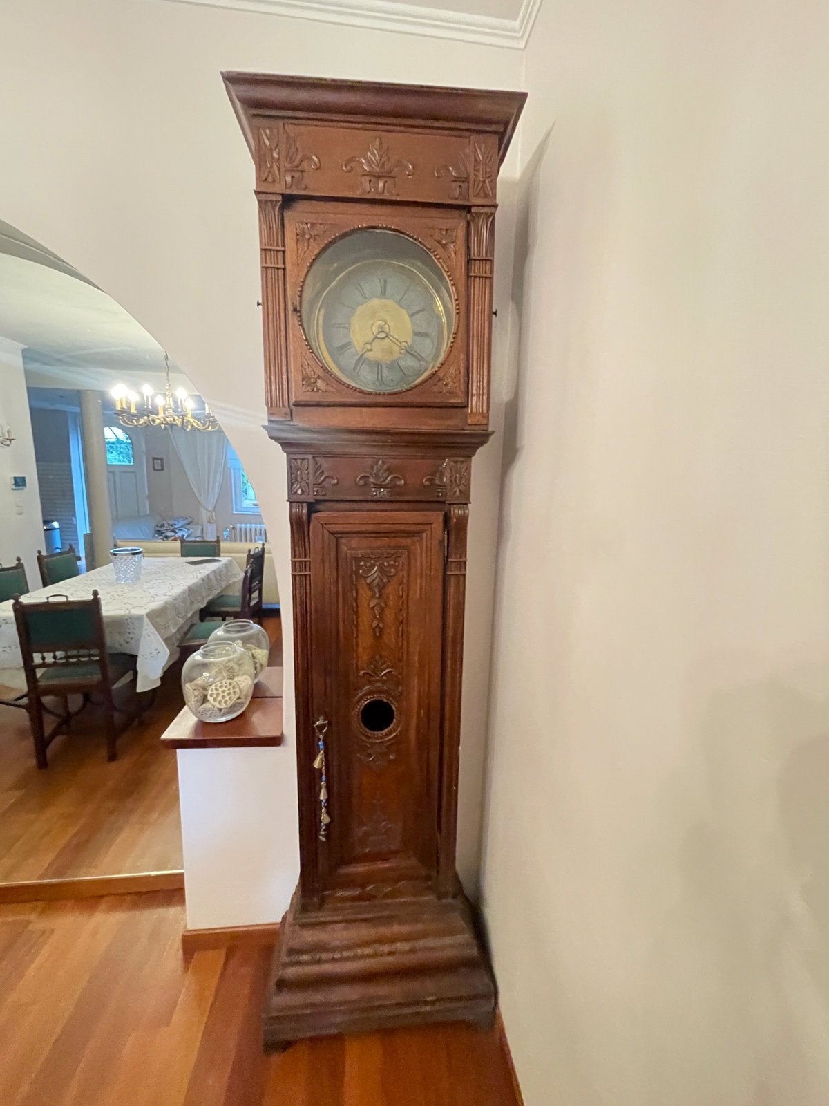 Horloge comtoise ancienne, Enlèvement
