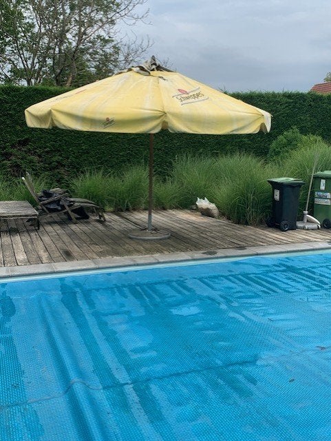 parasol met parasolvoet., Tuin en Terras, Ophalen, Gebruikt, Parasolvoet