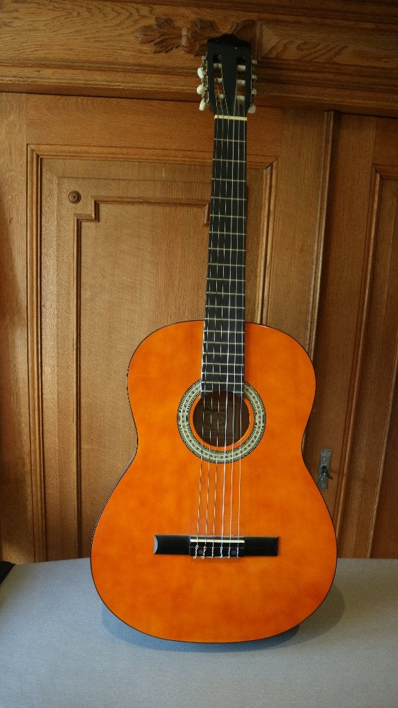 TRES BELLE GUITARE CLASSIQUE, Musique & Instruments, Enlèvement, Comme neuf, Guitare classique ou espagnole, Avec valise