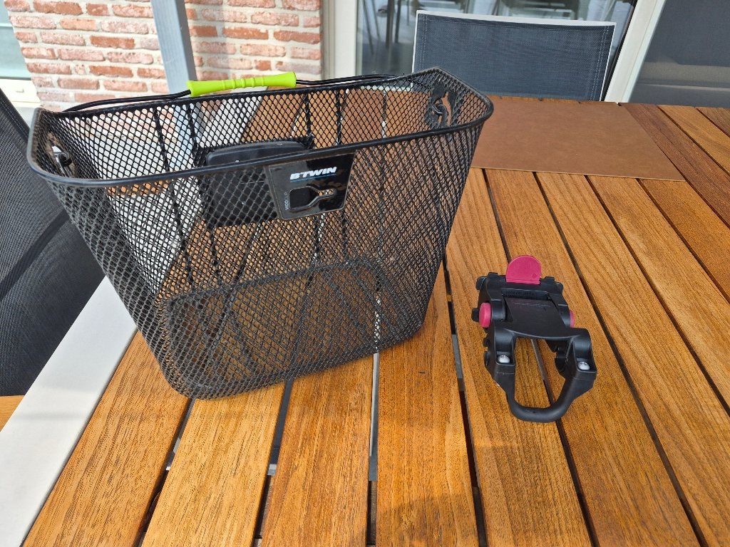 BTWIN Fietsmandje stuurbevestiging, Fietsen en Brommers, Fietsaccessoires | Fietsmanden, Ophalen, Gebruikt, Stuurbevestiging, BTWIN