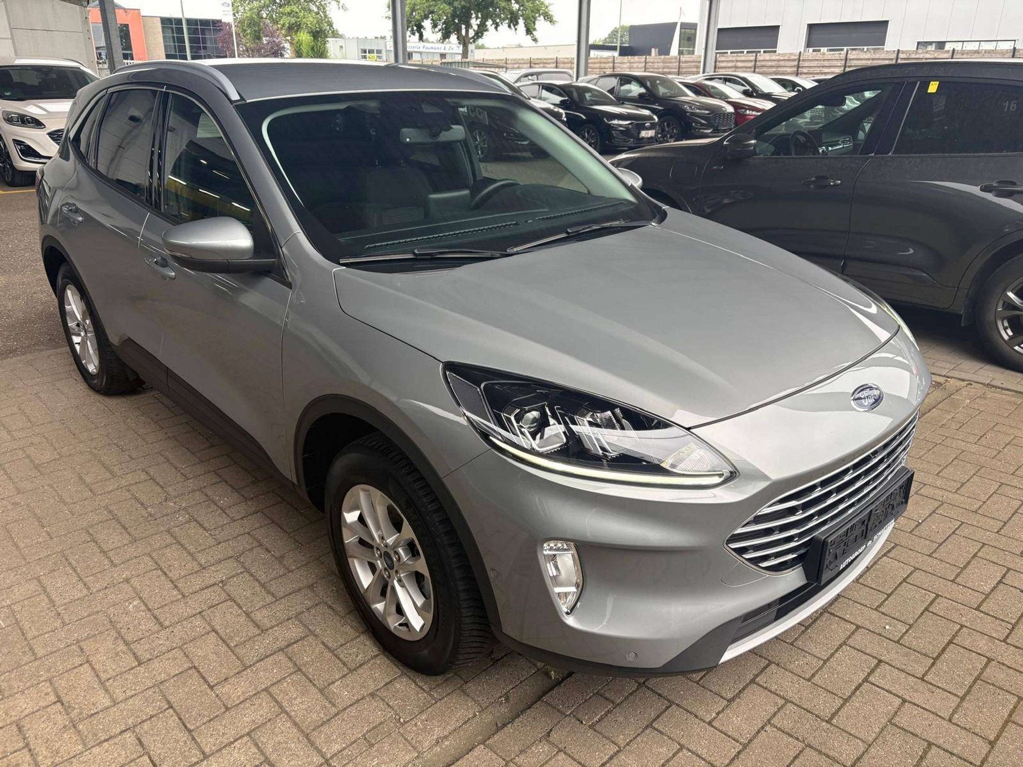 Ford Kuga Titanium PHEV AUT met afneembare trekhaak, Auto's, Stof, Gebruikt, 2522 cc, 5 zetels