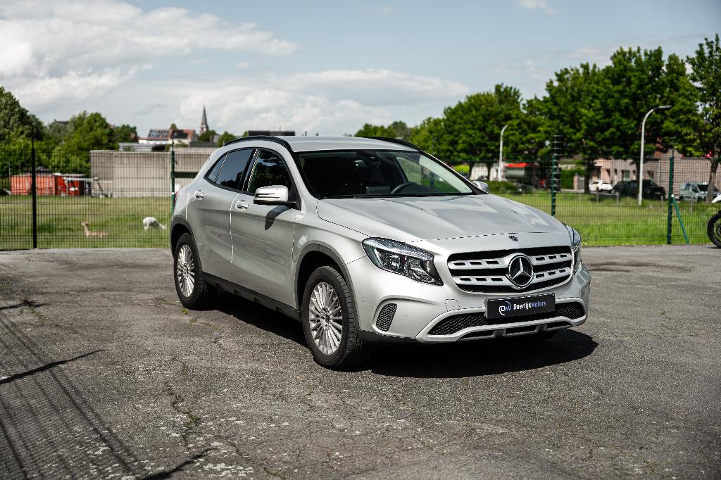 GLA 180 d-Airco-Automaat-Navi-Trekhaak-17" Multispaaks Velg, Auto's, Mercedes-Benz, Stof, 4 cilinders, 103 g/km, USB
