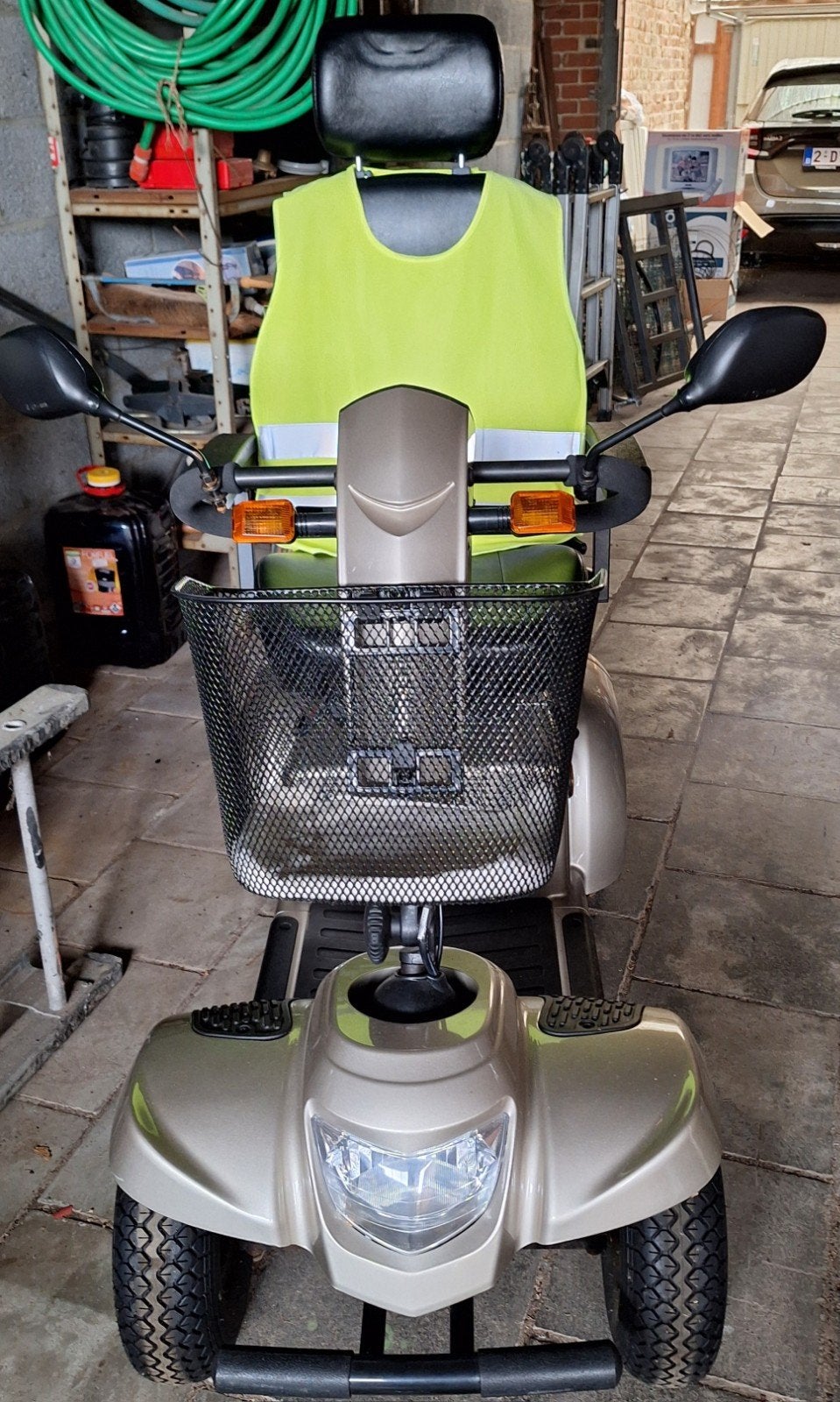 Scootmobiel cerres 3 De luxe4 In zeer goede staat., Ophalen