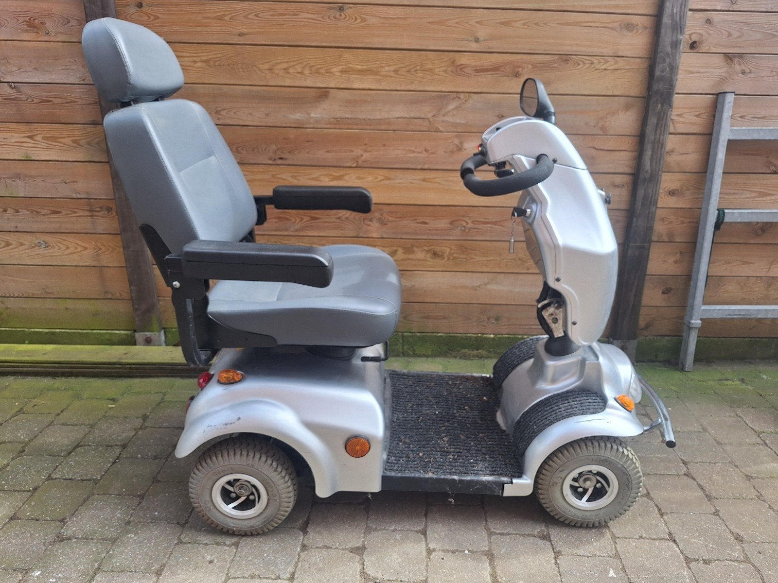 Scootmobiel in nog zeer goede staat, Enlèvement