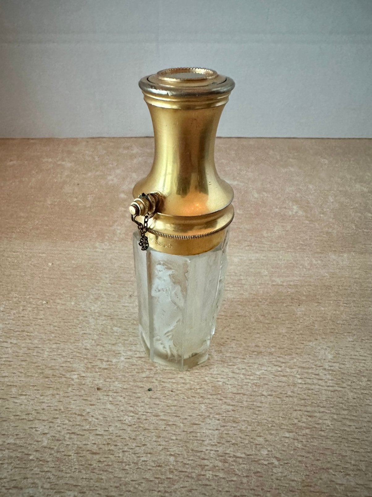 Flacon de parfum ancien René Lalique Le Provinçal 1926/27, Enlèvement ou Envoi, Bouteille de parfum