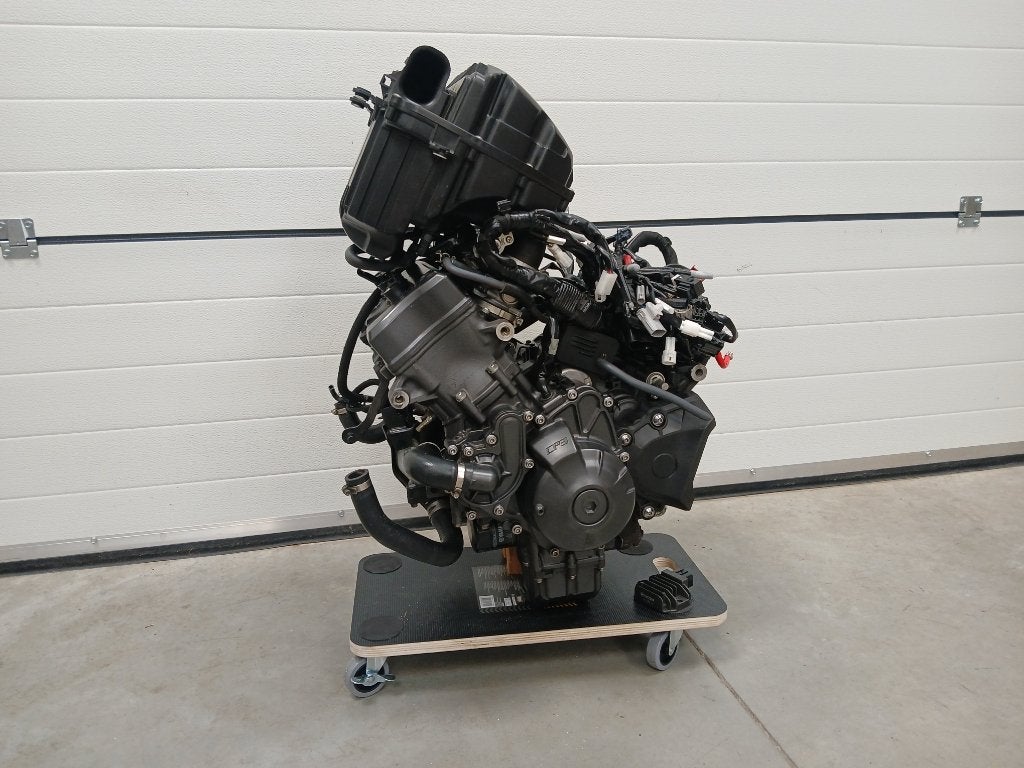 Yamaha MT09 motorblok bj 2022, Motoren, Ophalen, Gebruikt