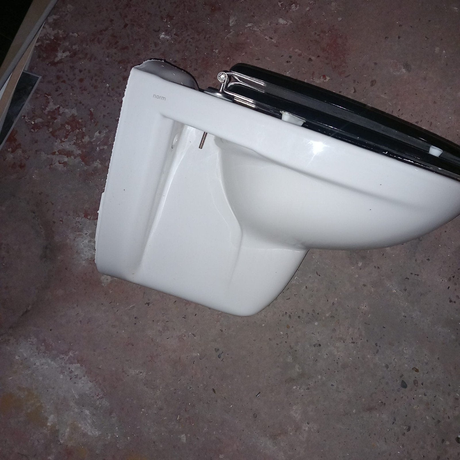 Hangtoilet, Huis en Inrichting, Ophalen