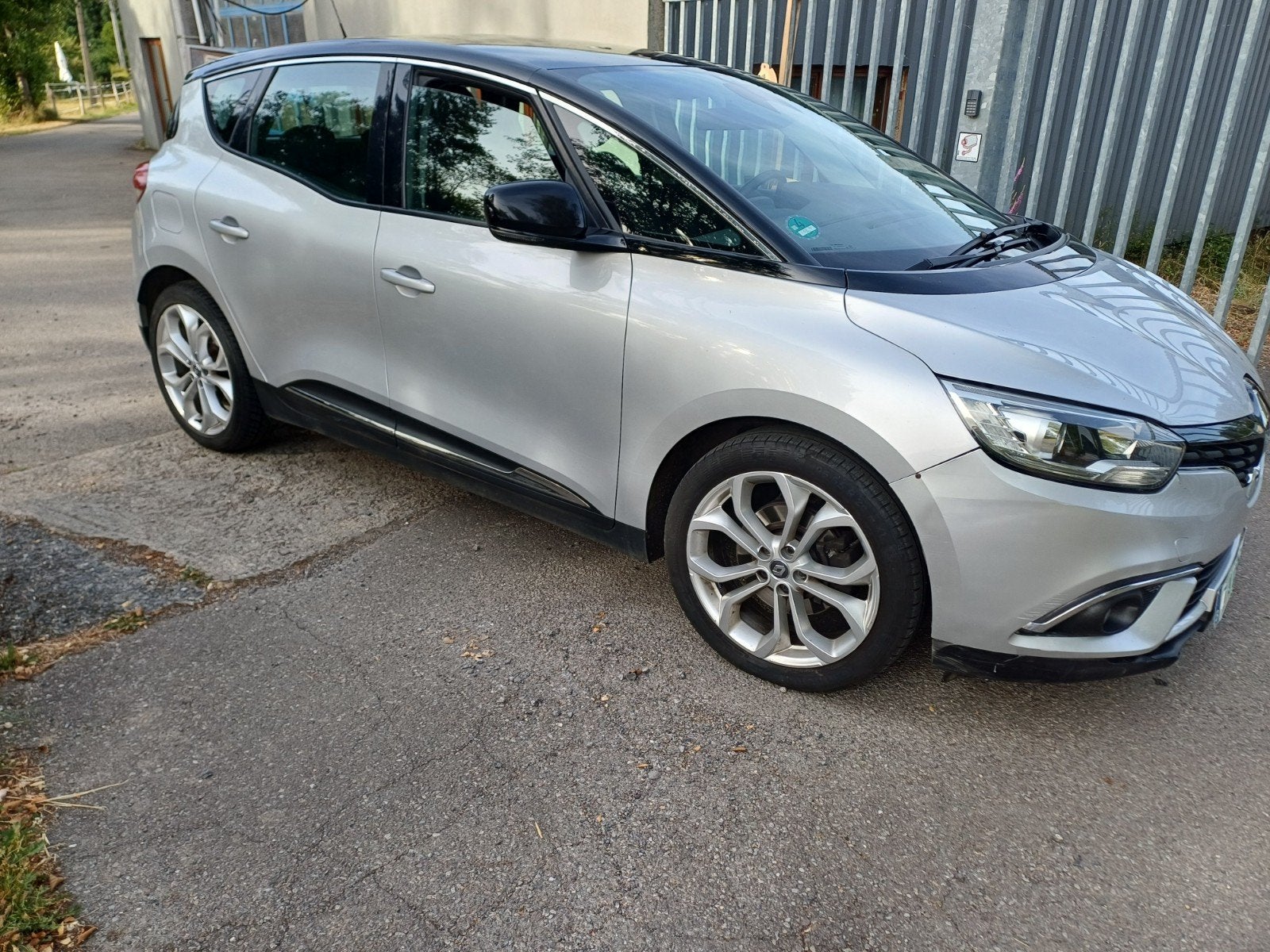 Renault scenic 4 dci, Argent ou Gris, Achat, Euro 6, Electronic Stability Program (ESP)
