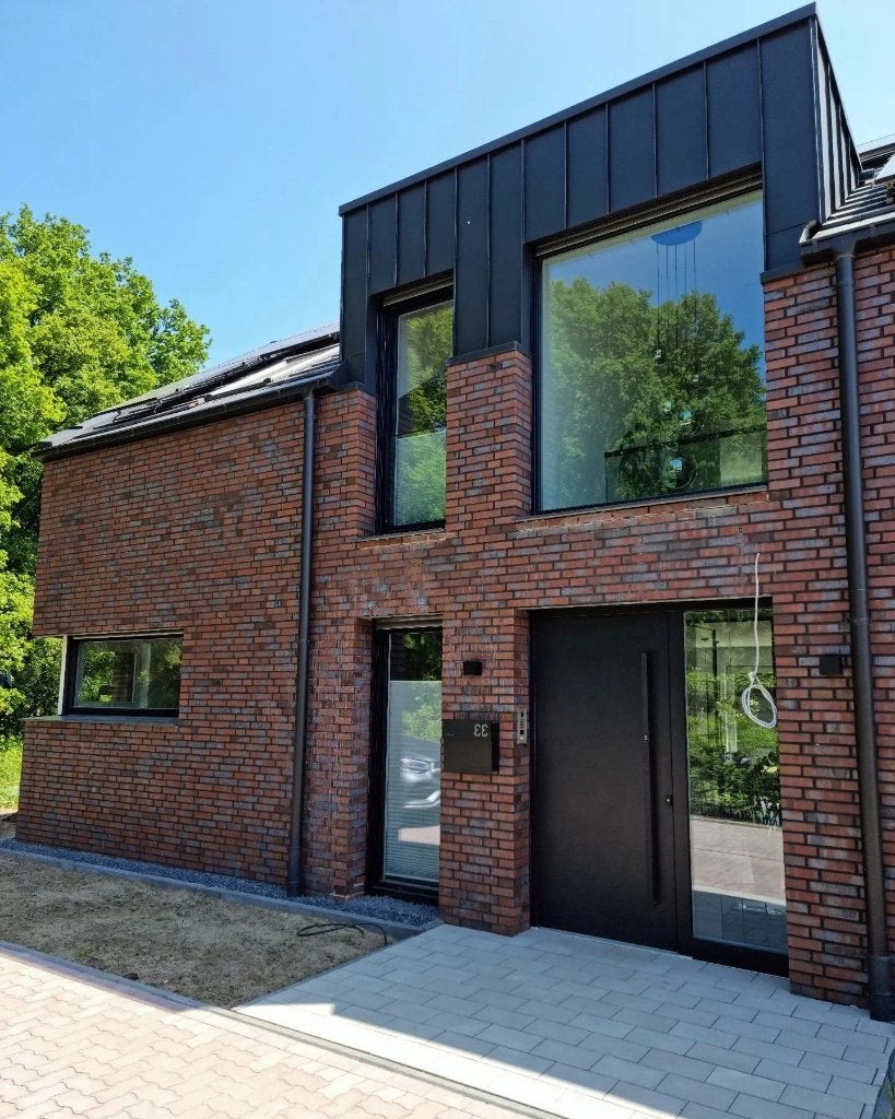 Menuiserie PVC, Alu & Bois –Portes, Châssis, Garage & Volets, Envoi, Bois