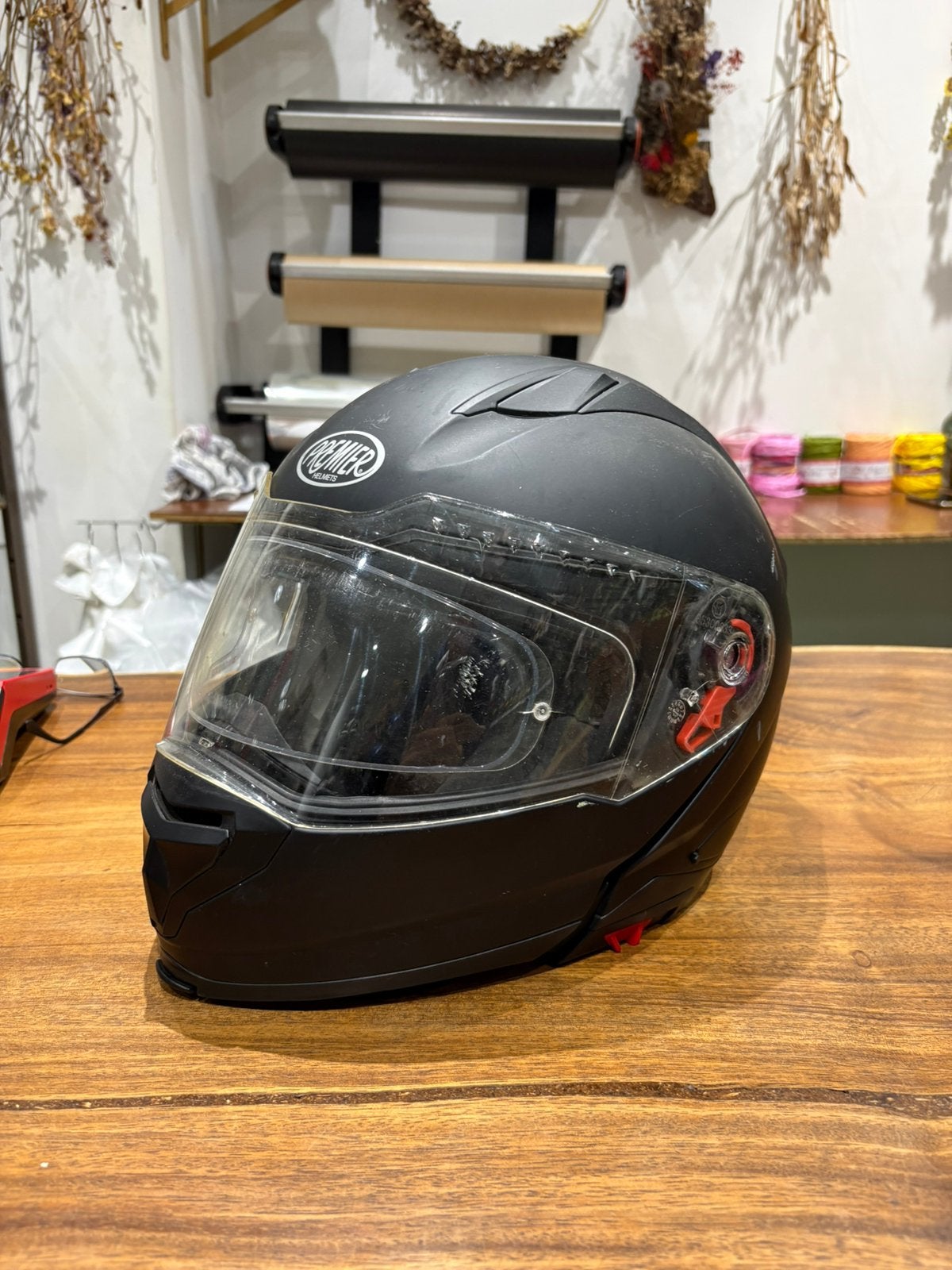 PREMIER DELTA U9BM HELM ZWART, Ophalen, S