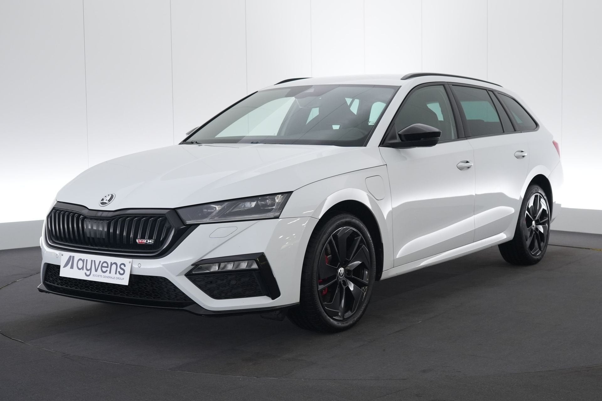 (2CGM024) SKODA OCTAVIA COMBI, Auto's, https://public.car-pass.be/vhr/1b1b0a4f-ceb6-4d68-8925-7462ae53032c, Gebruikt, Alcantara