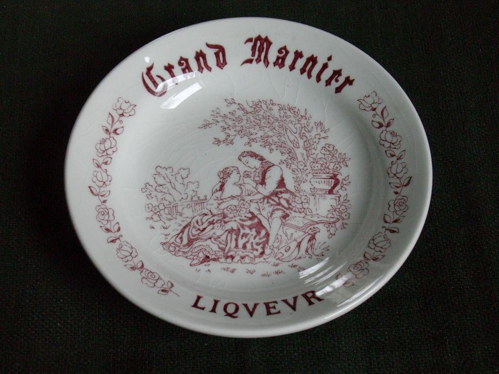 Coupelle "ramasse-monnaie" Grand Marnier - faïence anglaise, Collections, Marques & Objets publicitaires, Enlèvement ou Envoi