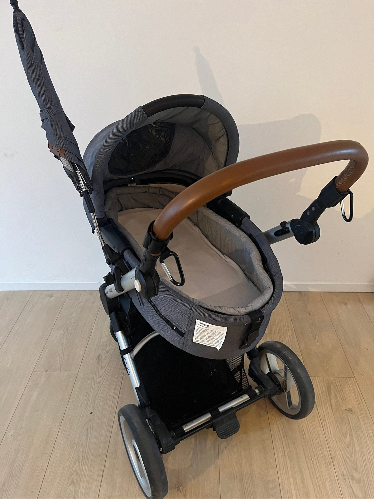 Mutsy kinderwagen | Complete set MaxiCosi en accessoires, Kinderen en Baby's, Ophalen, Gebruikt, Combiwagen, Met autostoeltje