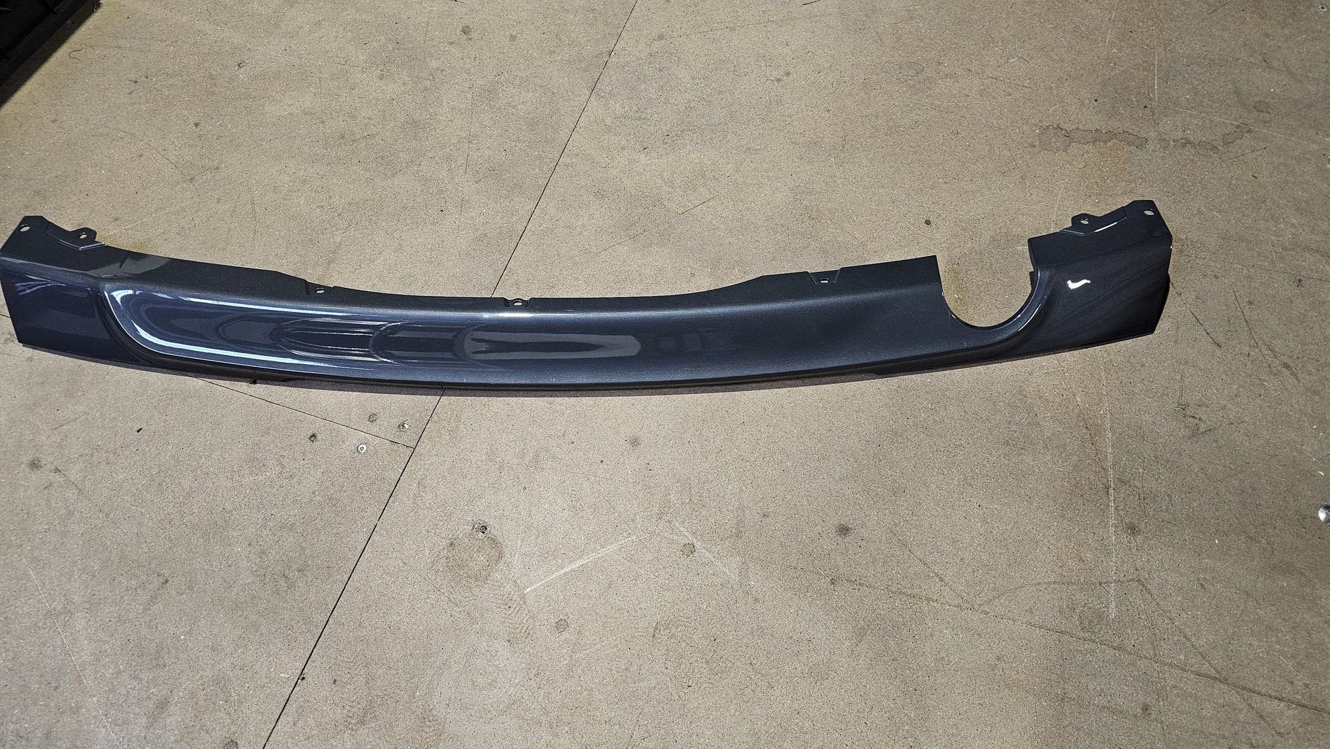 M - Diffuser grijs achterbumper 1 uitlaat BMW 3 serie F30 F3, Arrière, -, Enlèvement, Utilisé