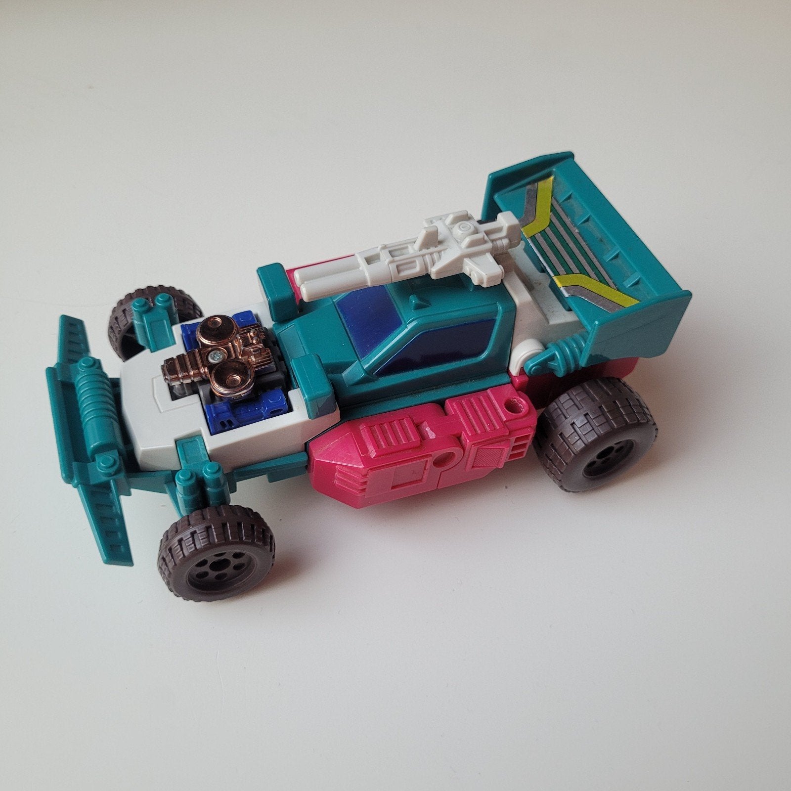 Manège Transformers G1, Collections, G1, Envoi
