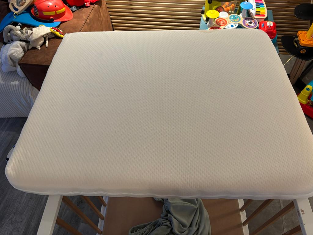 Park met nieuwe matras en hoes, Ophalen, Zo goed als nieuw