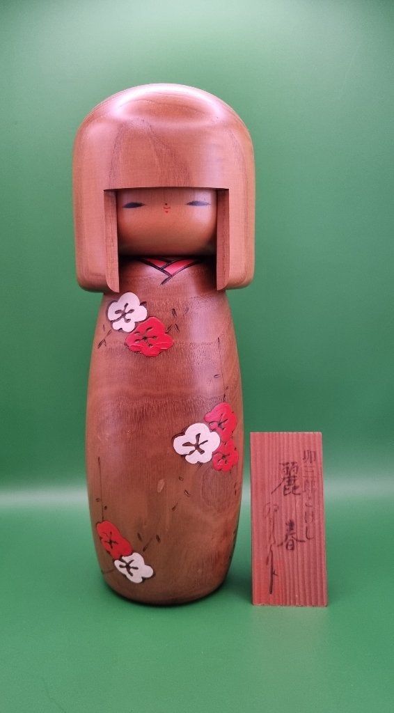Ume no Hana Kokeshi vintage d'Usaburo (25 cm), Enlèvement ou Envoi, Japon, Bois, Peint