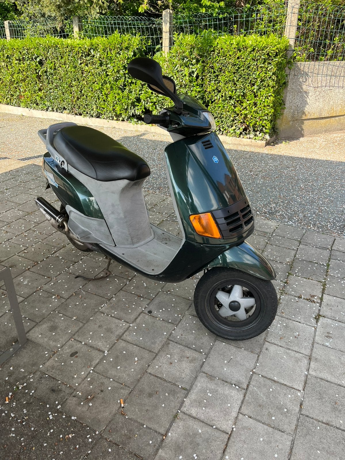 piaggio quartz belgische paps, Fietsen en Brommers, Ophalen, Zo goed als nieuw