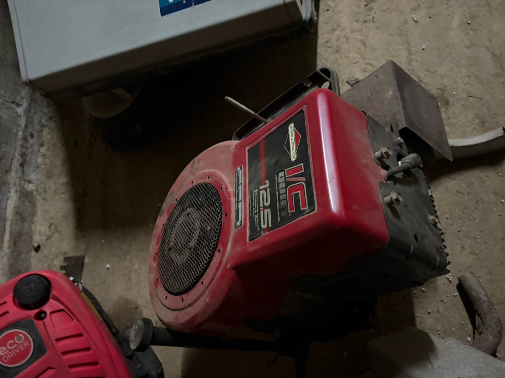 Vend lot de 4 moteur de tracteur tondeuse a reparer, Jardin & Terrasse, Enlèvement, Utilisé, Démarrage électrique