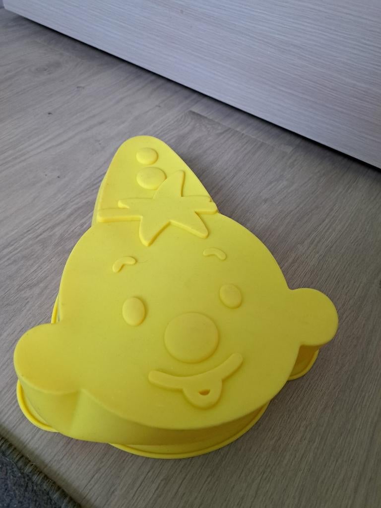 Bakvorm Bumba, Ophalen, Bakvorm