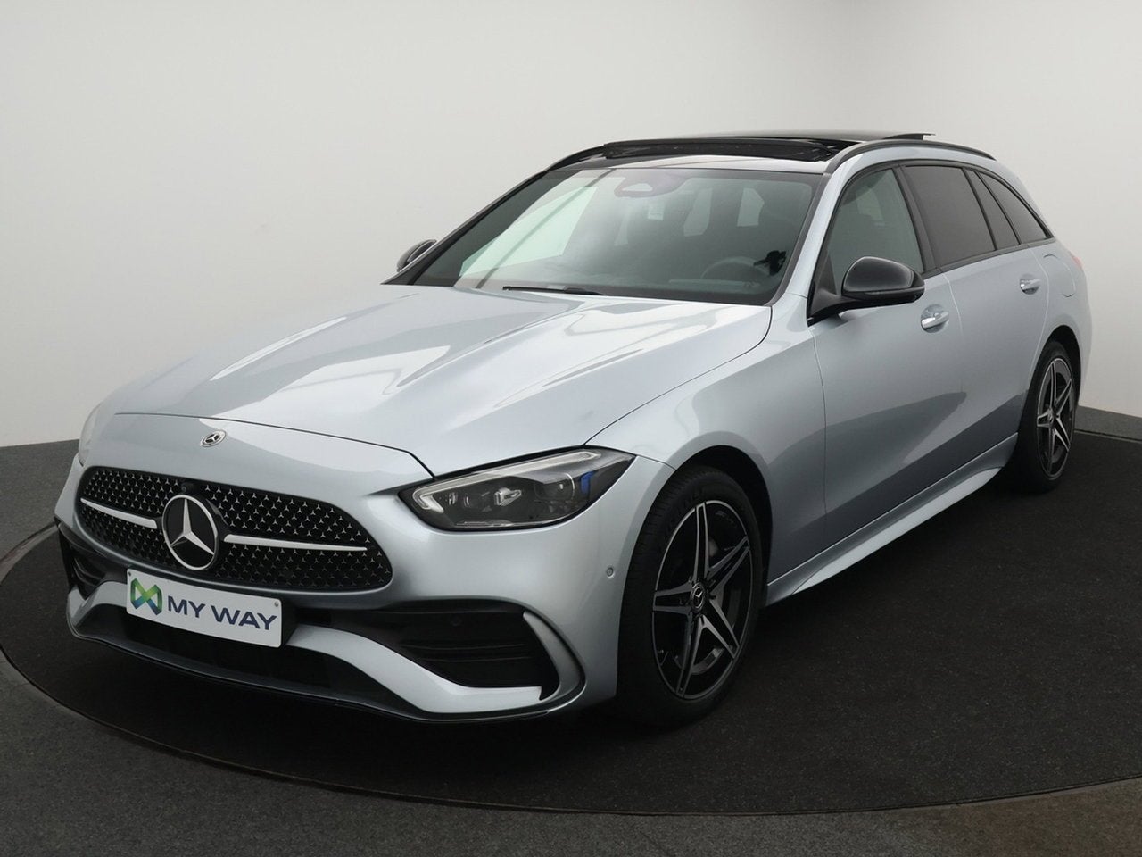 Mercedes-benz Classe C SW PHEV (S206) Break 300e PHEV AMG Li, Autos, https://public.car-pass.be/vhr/e9e73db1-dca5-476a-80d9-c7fbd0900edd