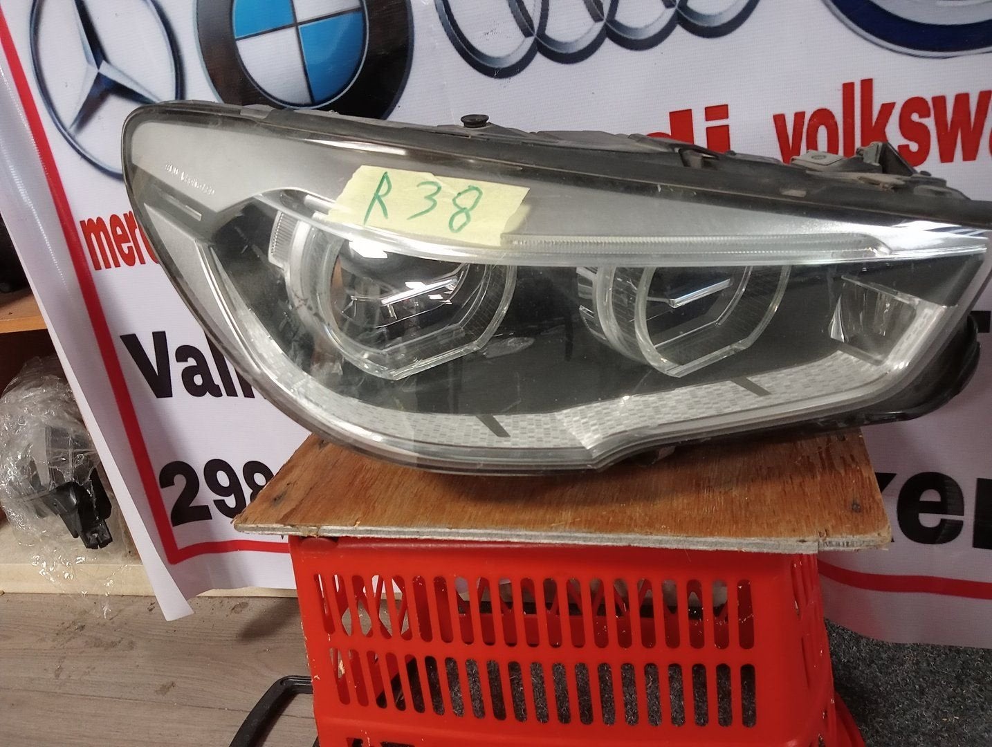 BMW 5 SERIE GT F07 LCI ADAPTIEVE LED KOPLAMP 7424140 LINKS, Autos : Pièces & Accessoires, -, Utilisé, -, Enlèvement ou Envoi