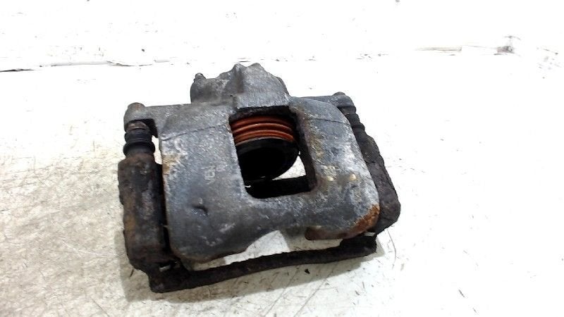 Remklauw rechts voor Chrysler Voyager, Onderdelen@venauto.nl, Van der Ven Autorecycling B.V., Gebruikt, Ettenseweg 76, 4706 PB Roosendaal, The Netherlands
