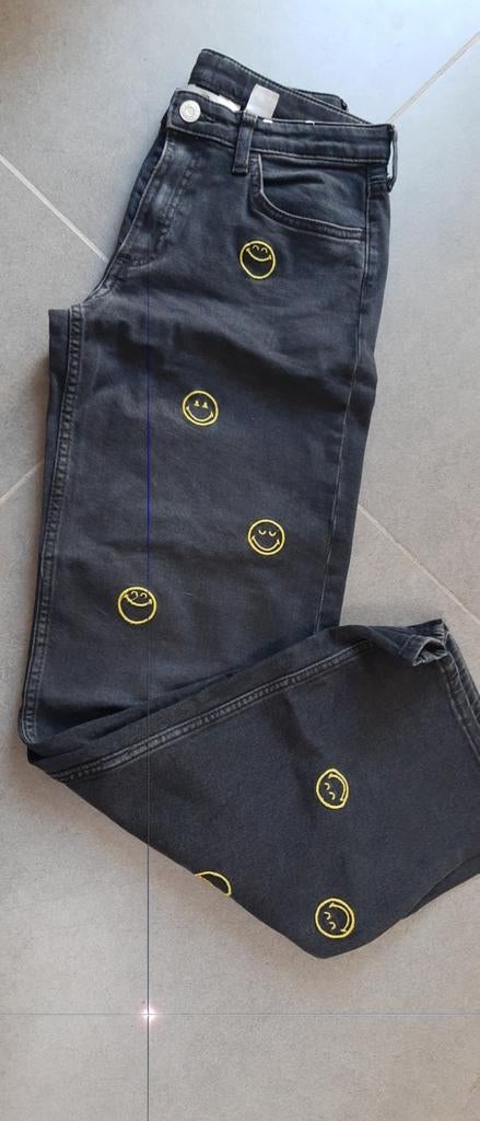 Leuke baggy broek smile 158  zo goed als nieuw, Meisje, H&M, Zo goed als nieuw, Ophalen