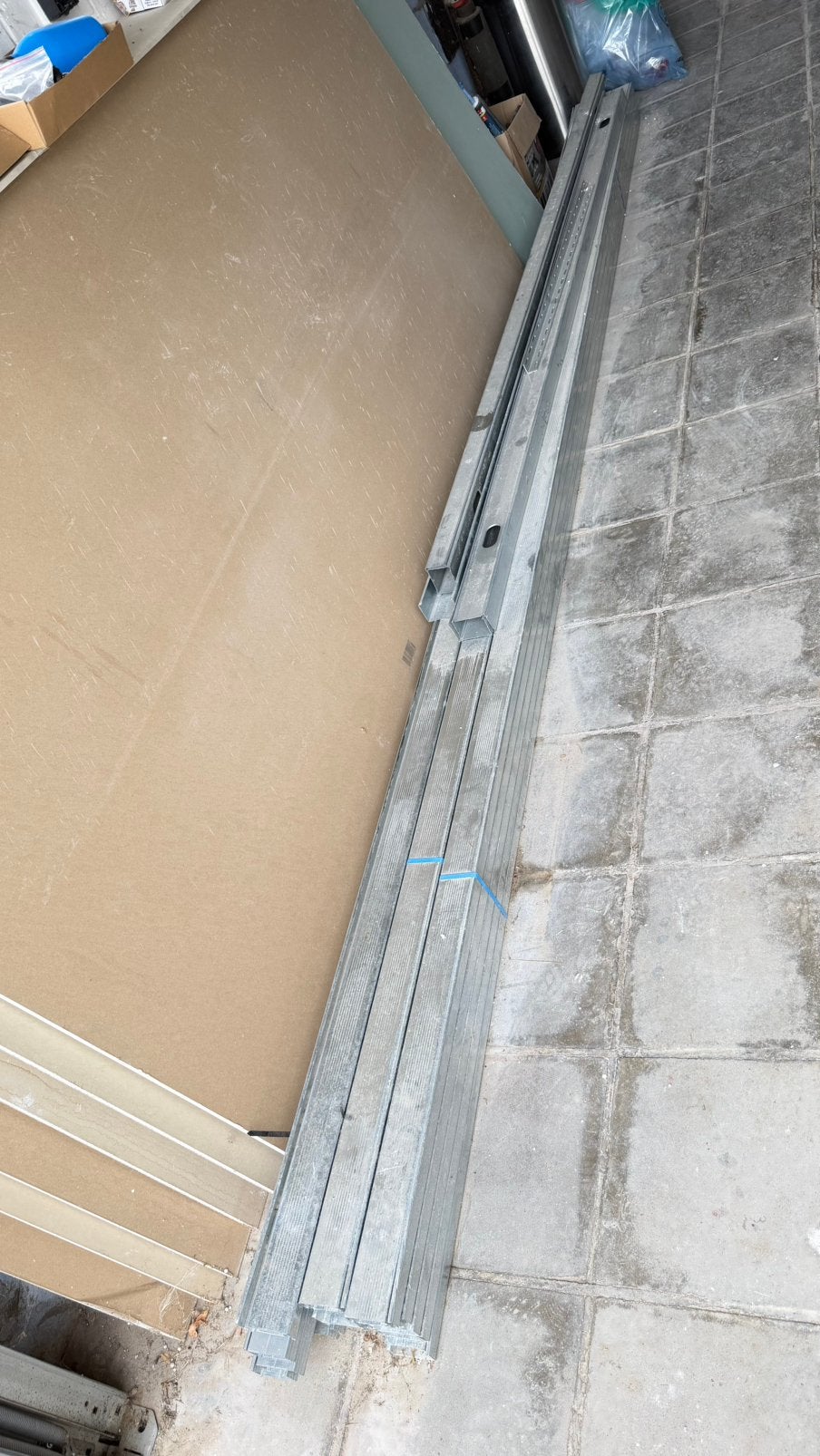 9 stuks metals studs plafond, Doe-het-zelf en Bouw, Ophalen, Nieuw