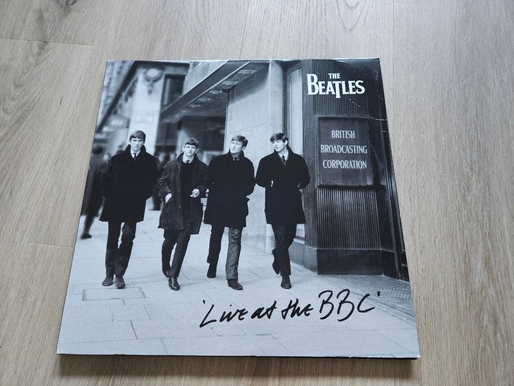 LP The Beatles - Live At The BBC, Cd's en Dvd's, LP, Inclusief binnenhoes, Ophalen of Verzenden, Zo goed als nieuw