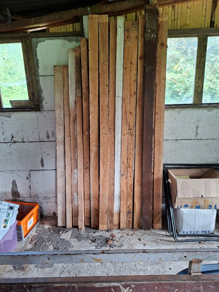 Lot de 15 chevrons de différentes tailles, Poteaux, Bois dur, Enlèvement, Utilisé