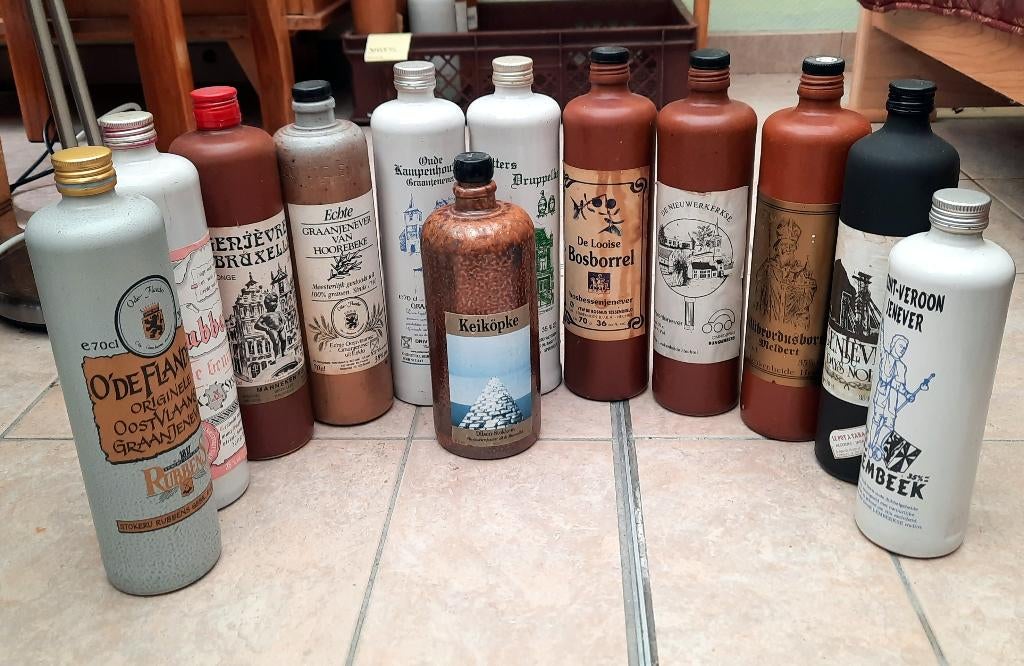 verzameling jeneverflessen, Verzamelen, Ophalen, Gebruikt