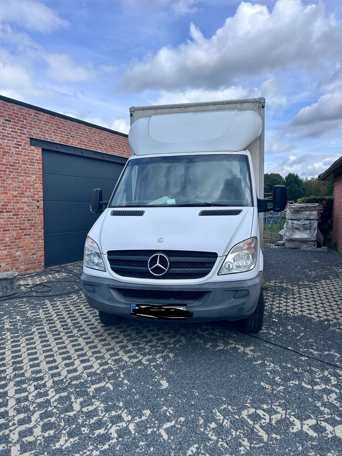 Mercedes sprinter vrachtwagen CV, Auto's, Bestelwagens en Lichte vracht, 4 cilinders, 3060 kg, Leder en Stof, Grijs