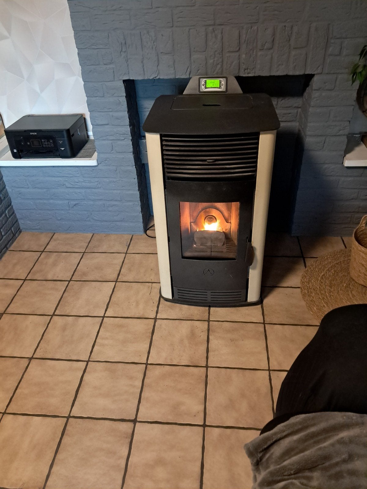 a vendre poêle a pellet Deville ailly 7kw, Maison & Meubles, Enlèvement, Utilisé, Autres carburants, Poêle à granulés