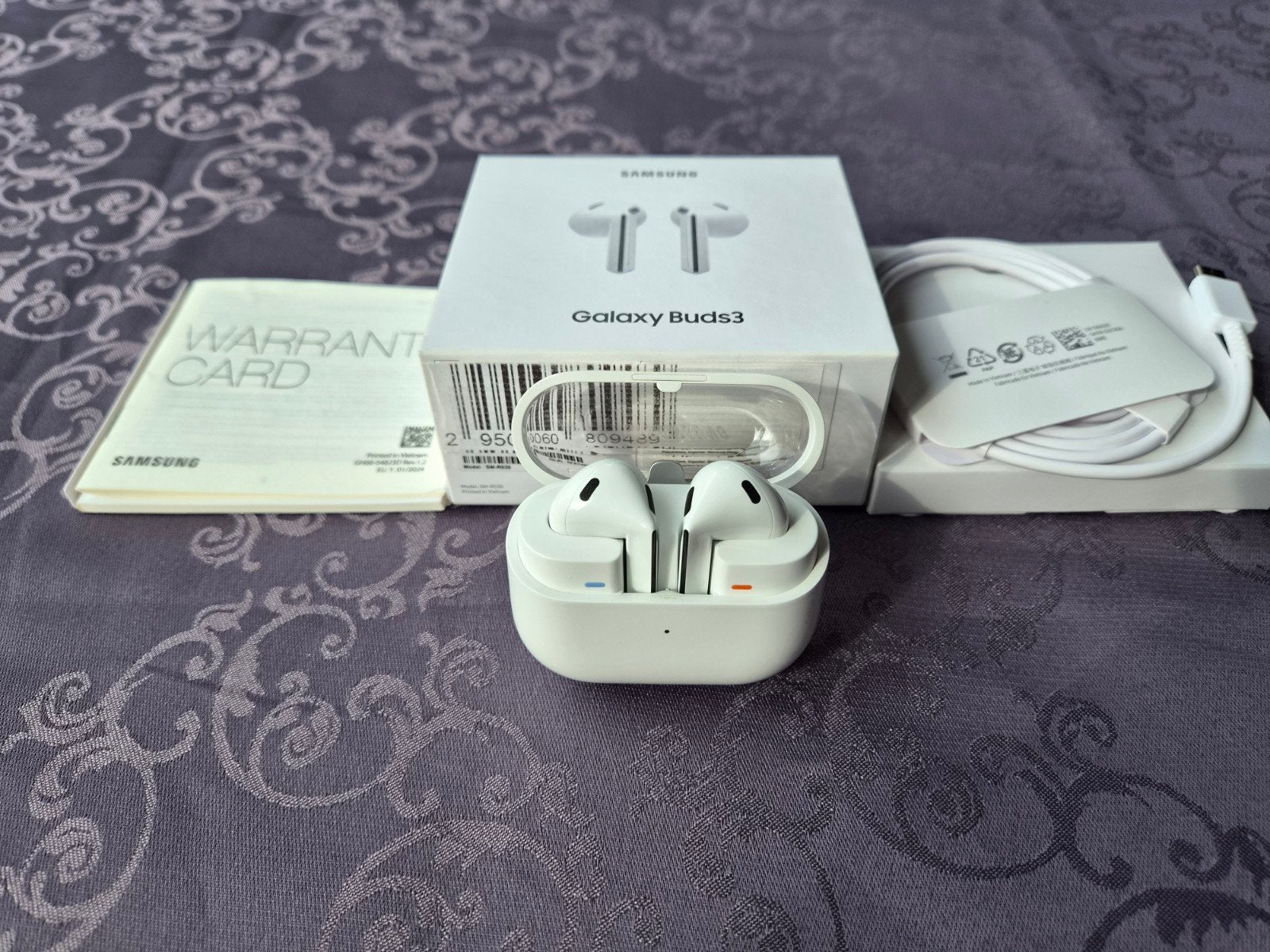 Samsung Galaxy Buds 3 Blancs  Écouteurs NEUFS (Boîte & Fact), Télécoms, Comme neuf, Enlèvement, Blanc, Intra-auriculaires (Earbuds)