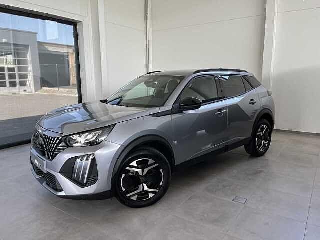 Peugeot 2008 1.2 Turbo Allure * 360CAM*DODE HOEK*ADAPT, Autos, Peugeot, Argent ou Gris, Euro 6, Entreprise, Boîte manuelle