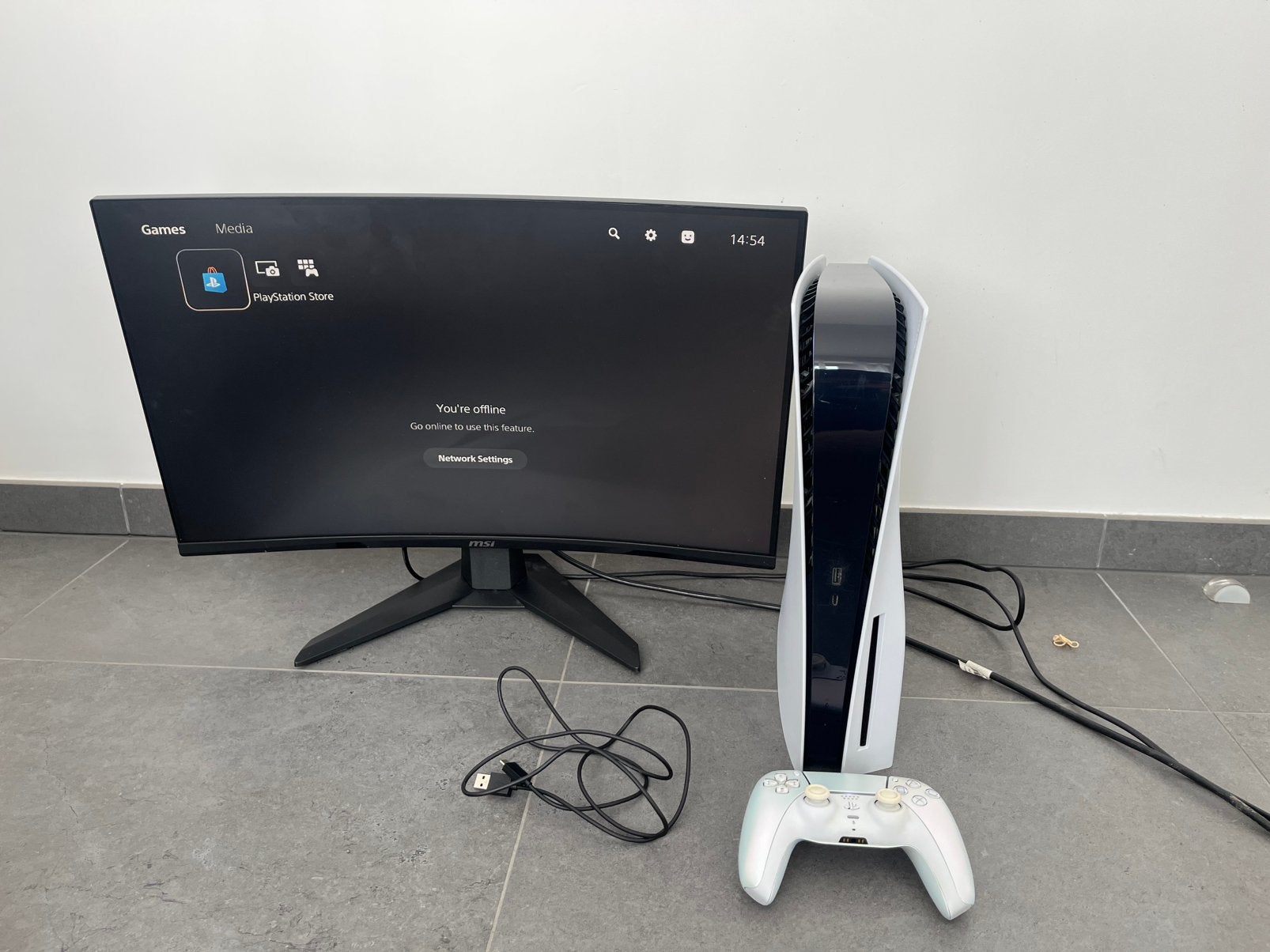 PS5 Disc Edition + 1 Controller + Curved MSI scherm, Games en Spelcomputers, Ophalen, Zo goed als nieuw, Playstation 5