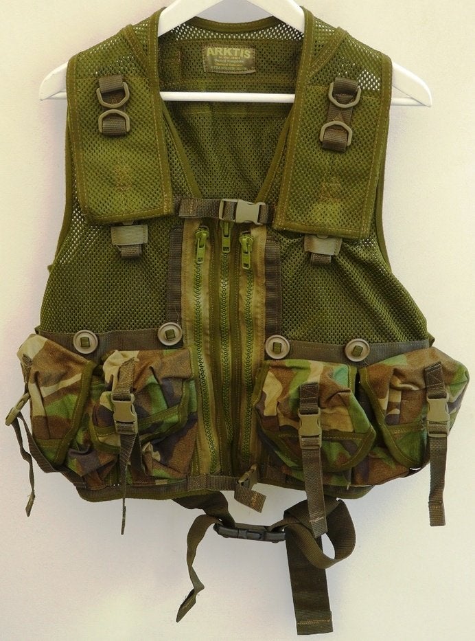 Vest Combat Assault, British Army PLCE, M81 Camo, UK, 1990s., Verzamelen, Ophalen of Verzenden, Landmacht, Overige typen