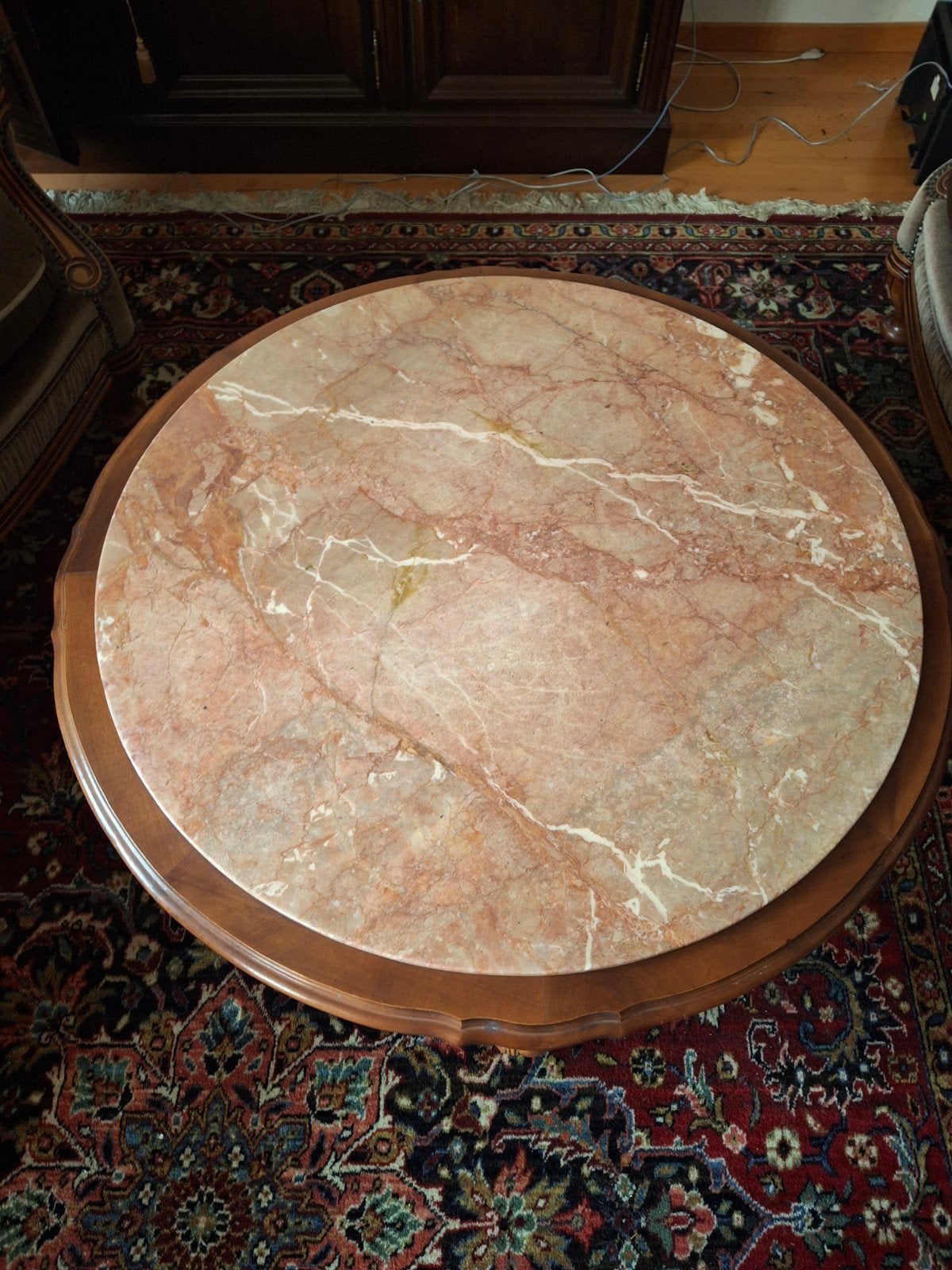 salontafel met roze marmer blad, Ophalen