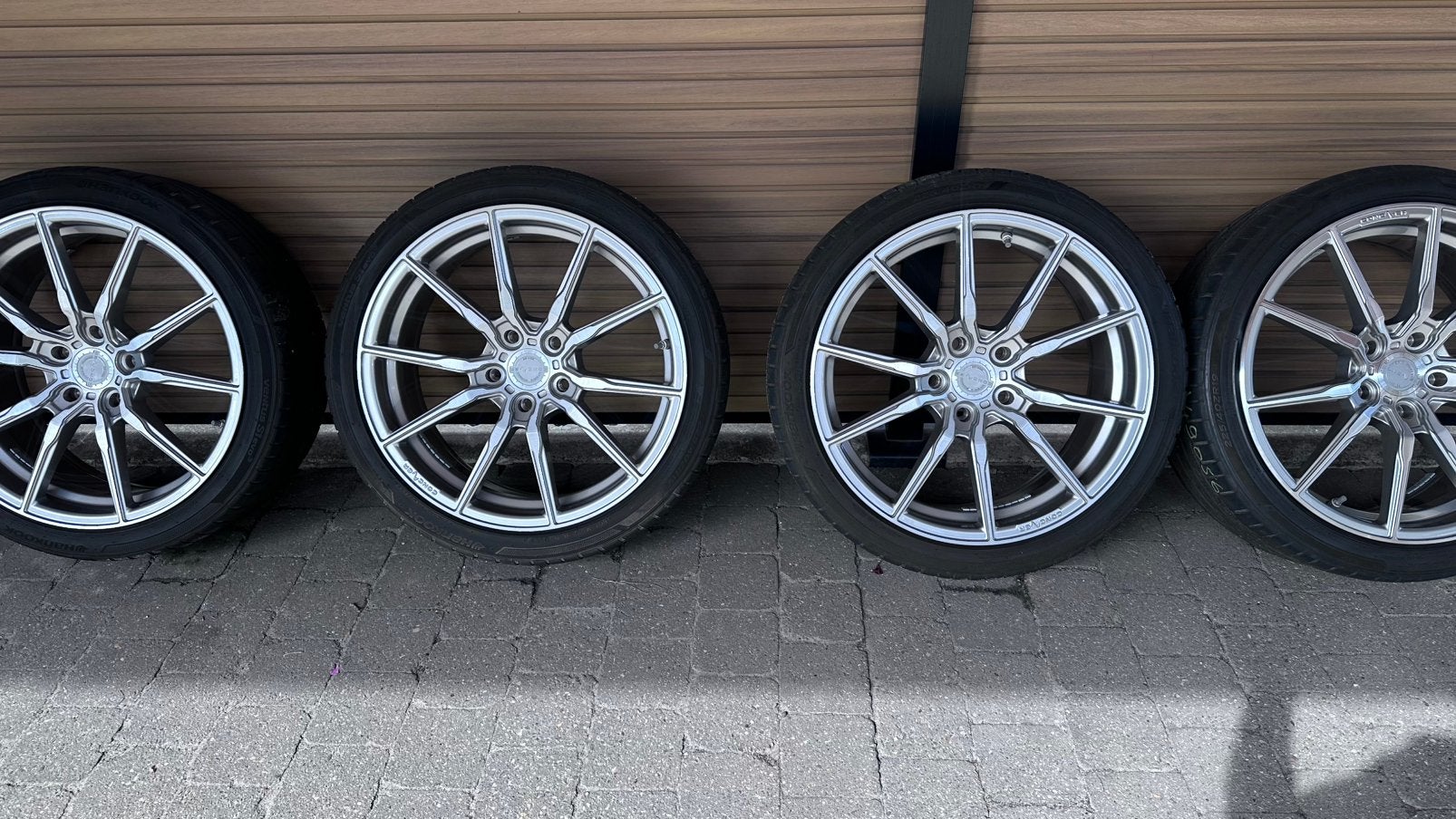 Concavateur CRV4 5 x 120 pouces, 19 pieds, Pneus et Jantes, Véhicule de tourisme, Pneus été, Utilisé