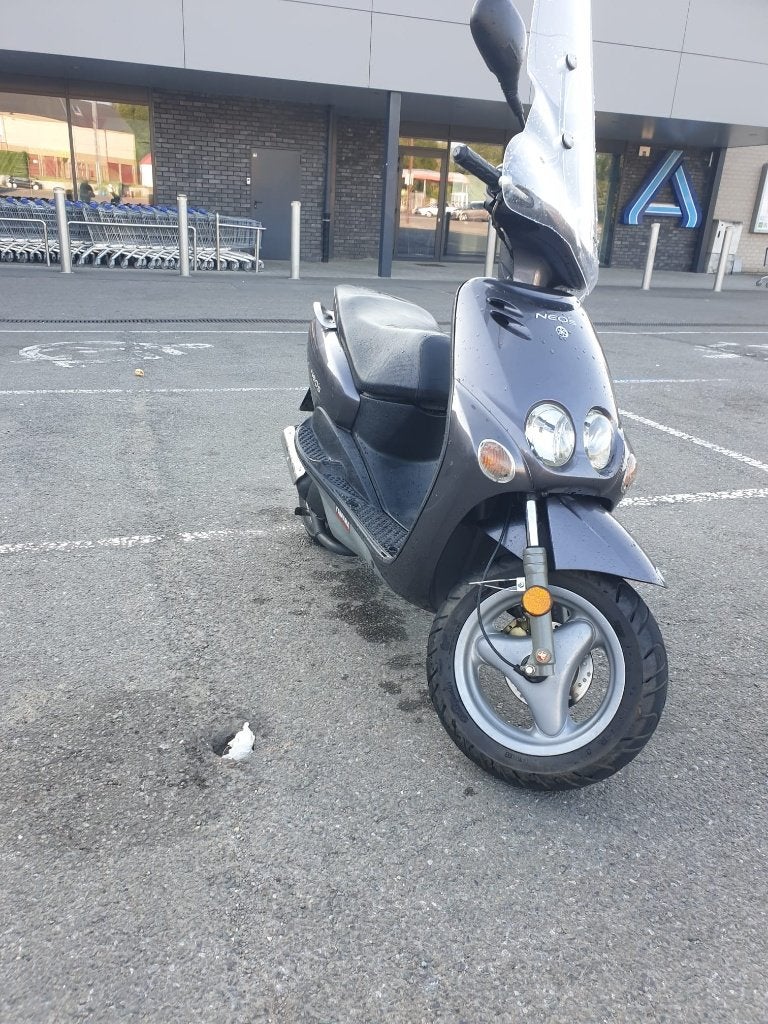 Yamaha Neo's Classe A, Motos, Particulier