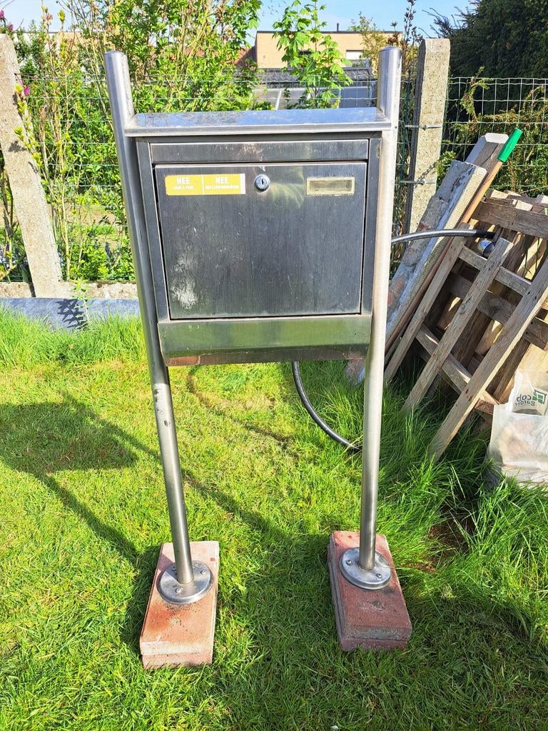 Brievenbus, Tuin en Terras, Ophalen