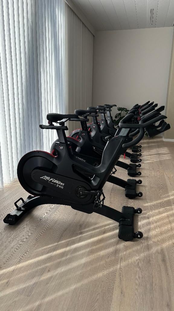 Life Fitness IC7 Spinning fiets - Absolute nieuwstaat, Sport en Fitness, Fitnessmaterialen, Ophalen, Nieuw, Benen, Overige typen