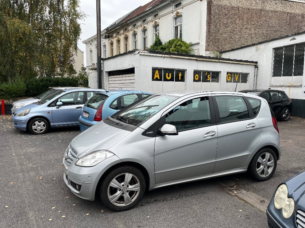 Mercedes A-Klasse A160 | Benzine LPG | 2011 | 98.450 KM, Euro 5, Bedrijf, Handgeschakeld, Navigatiesysteem