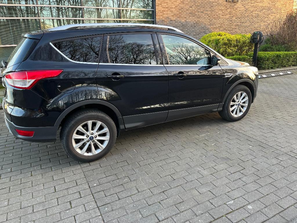 Ford KUGA 1er prop TITANIUM  *PANORAMA*2016_ 2.0d 88kw 120ch, Autos, Ford, Achat, Euro 6, Boîte manuelle, Entretenue par le concessionnaire