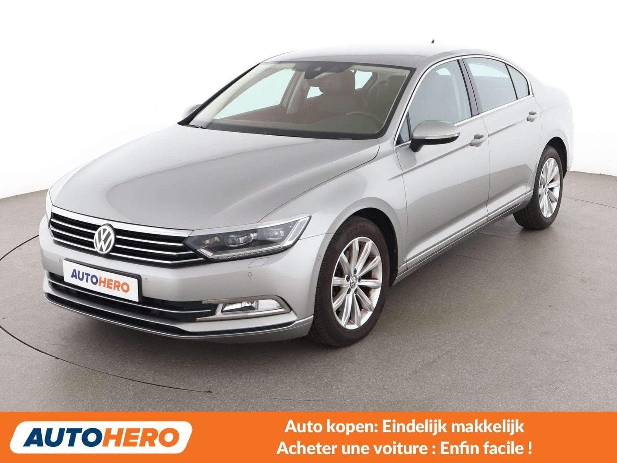 Volkswagen Passat 1.6 TDI Carat BlueMotion Tech, Autos, Argent ou Gris, Achat, 4 portes, Alcantara