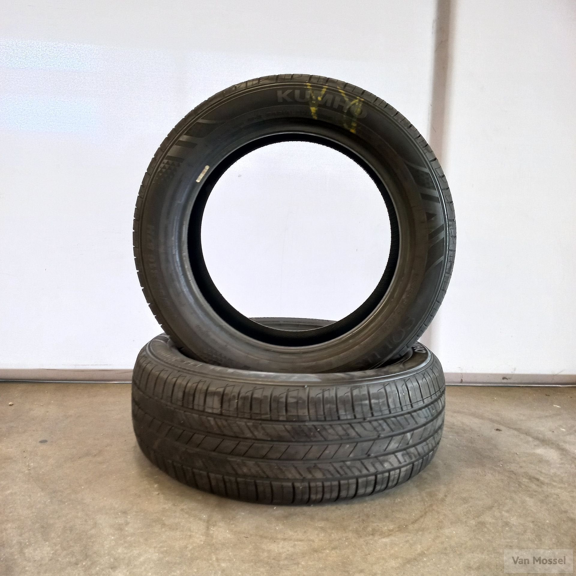 Kumho Solus HS63 195/55/R16 87H, 16 pouces, Véhicule de tourisme, Pneus été, -