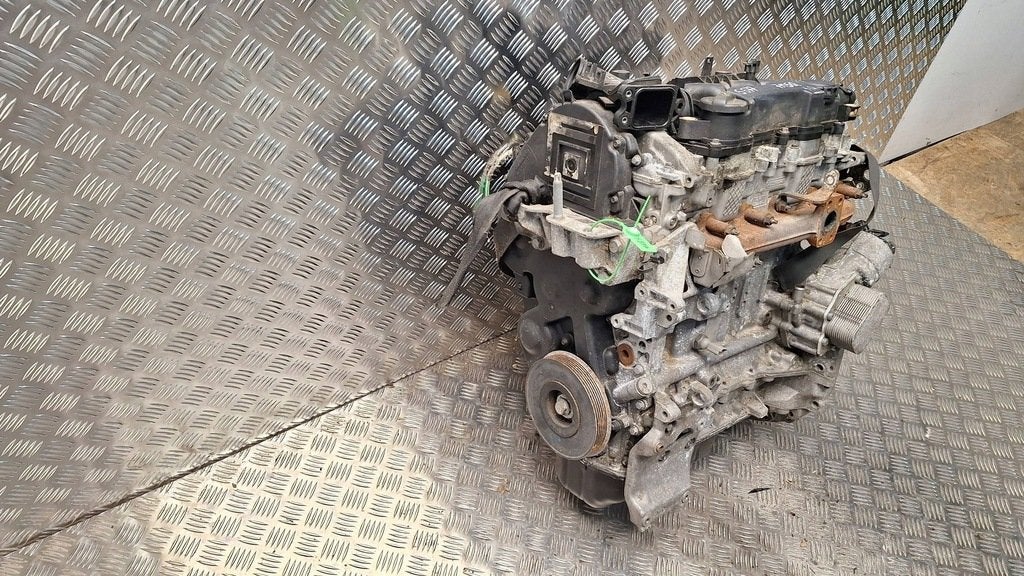 Moteur G8DB Nu FORD C-MAX FOCUS, Autos : Pièces & Accessoires, Moteurs & Accessoires, Envoi, Utilisé, Daihatsu