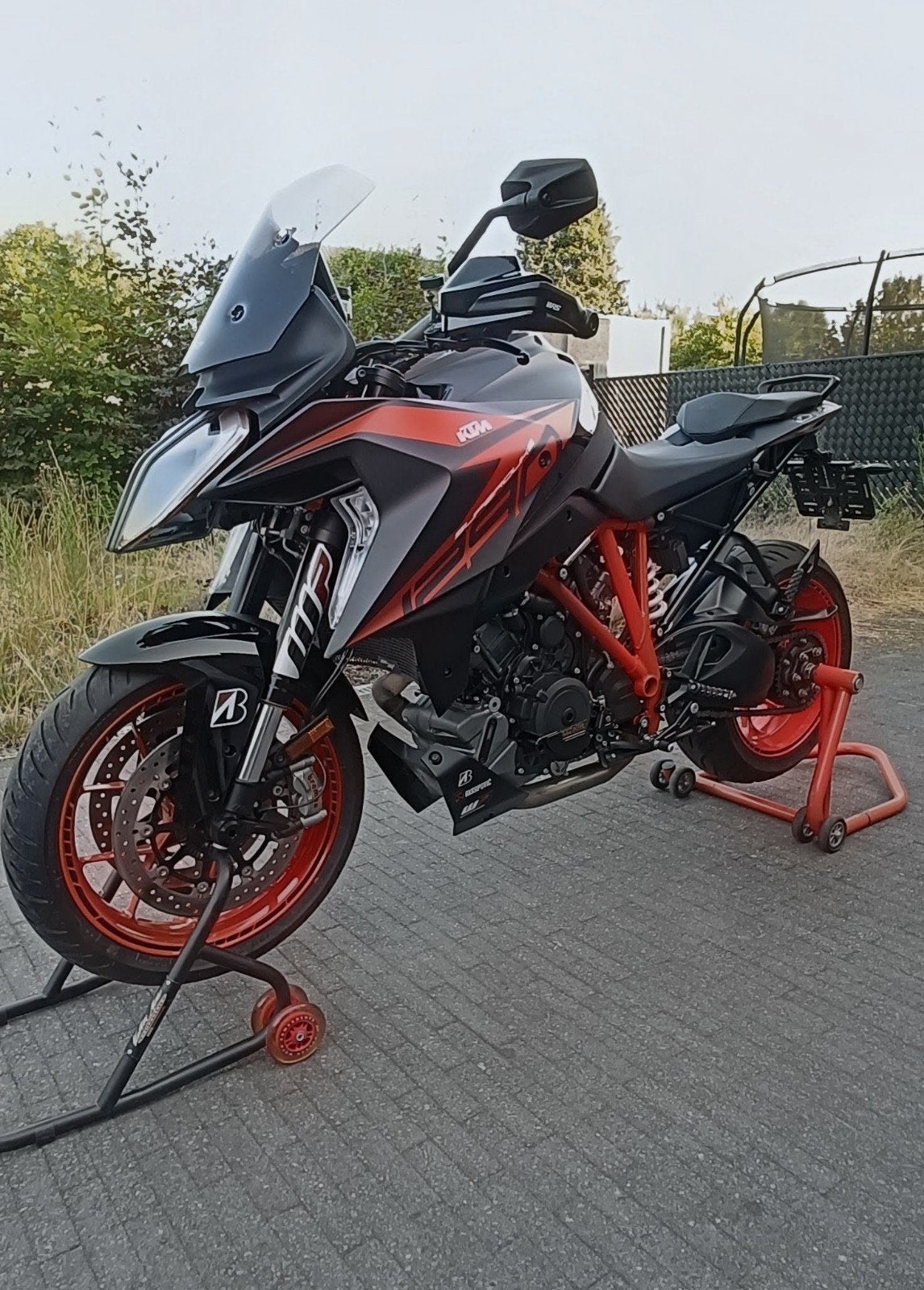 KTM 1290 Superduke GT '21, Handvatverwarming, 2 cilinders, Occasion, Motorrijbewijs A